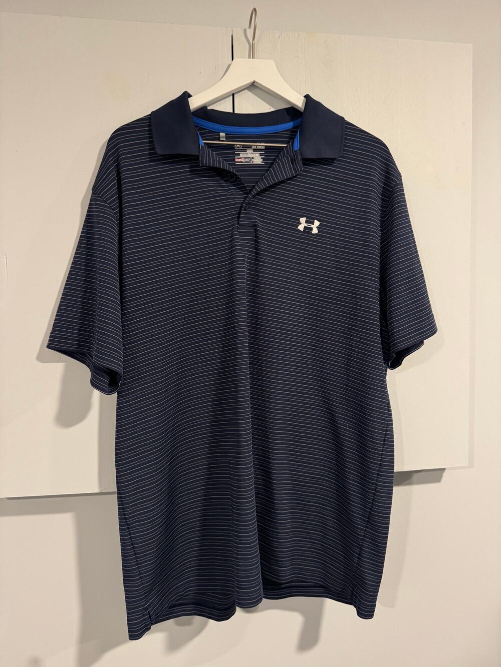 Men's Under Armour Polo Size XL